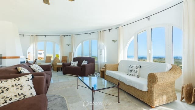 4 slaapkamer Villa te koop in Cumbre del Sol, Benitachell / Benitatxell met zwembad garage - € 860.000 (Ref: 10006305)
