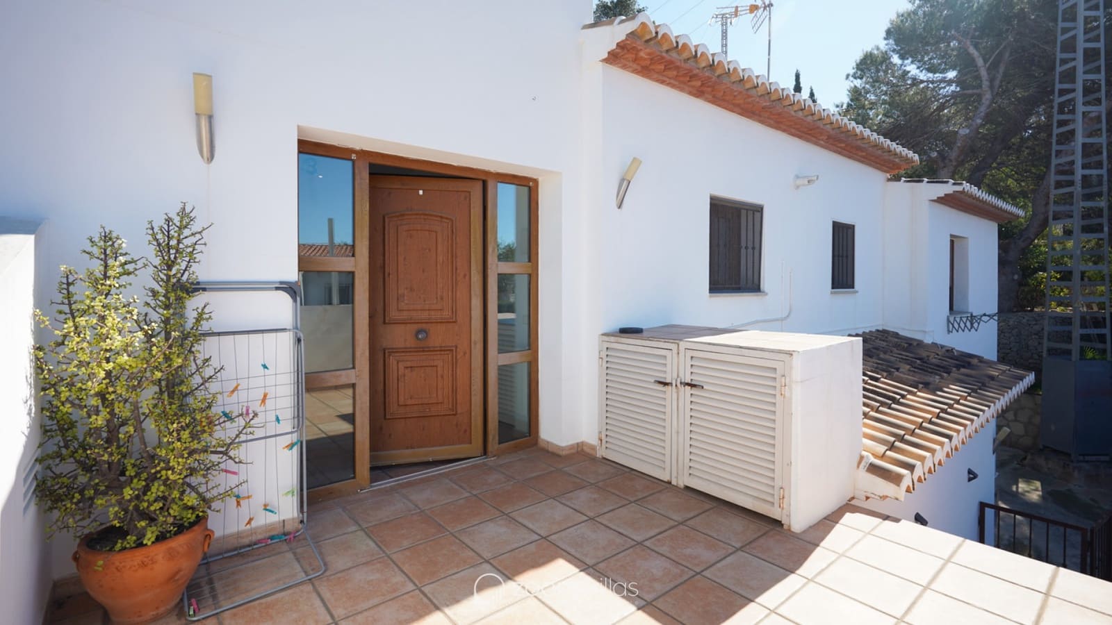 3 Zimmer Gewerbe zu verkaufen in Benissa mit Garage - 1.000.000 € (Ref: 10006306)