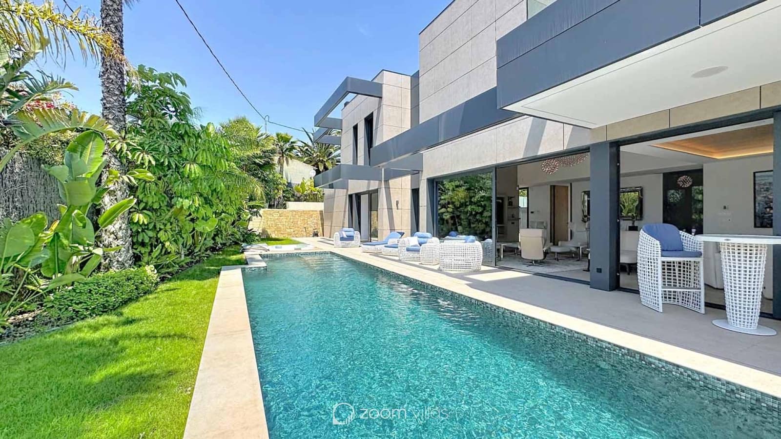 4 soveværelse Villa til salg i Calpe / Calp med swimmingpool garage - € 2.290.000 (Ref: 10006307)