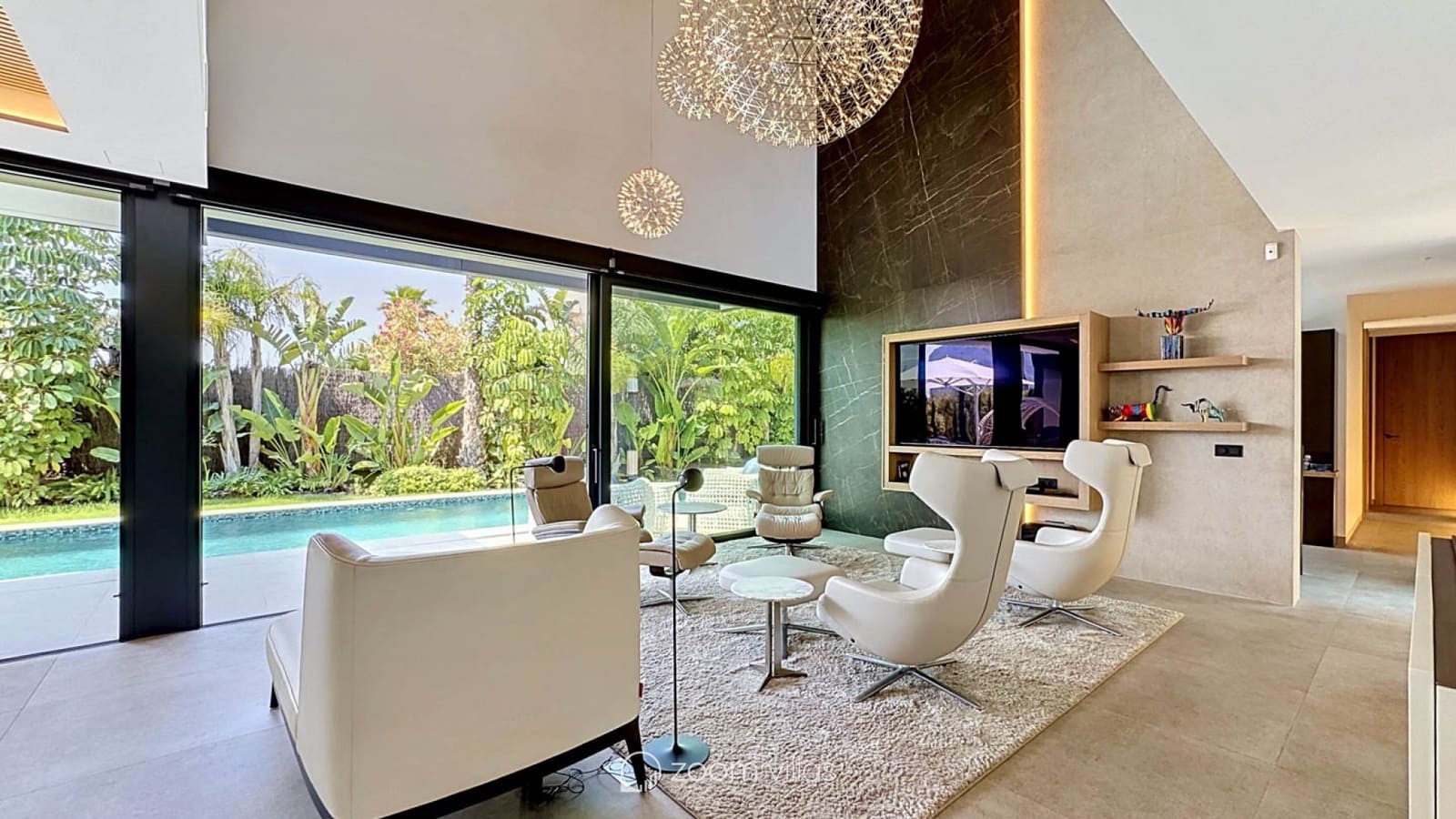 4 soveværelse Villa til salg i Calpe / Calp med swimmingpool garage - € 2.290.000 (Ref: 10006307)