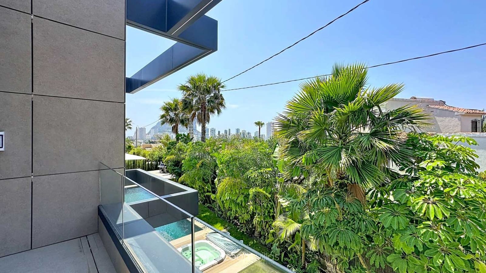 4 soveværelse Villa til salg i Calpe / Calp med swimmingpool garage - € 2.290.000 (Ref: 10006307)