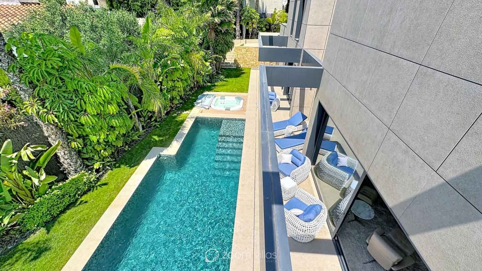 4 soveværelse Villa til salg i Calpe / Calp med swimmingpool garage - € 2.290.000 (Ref: 10006307)