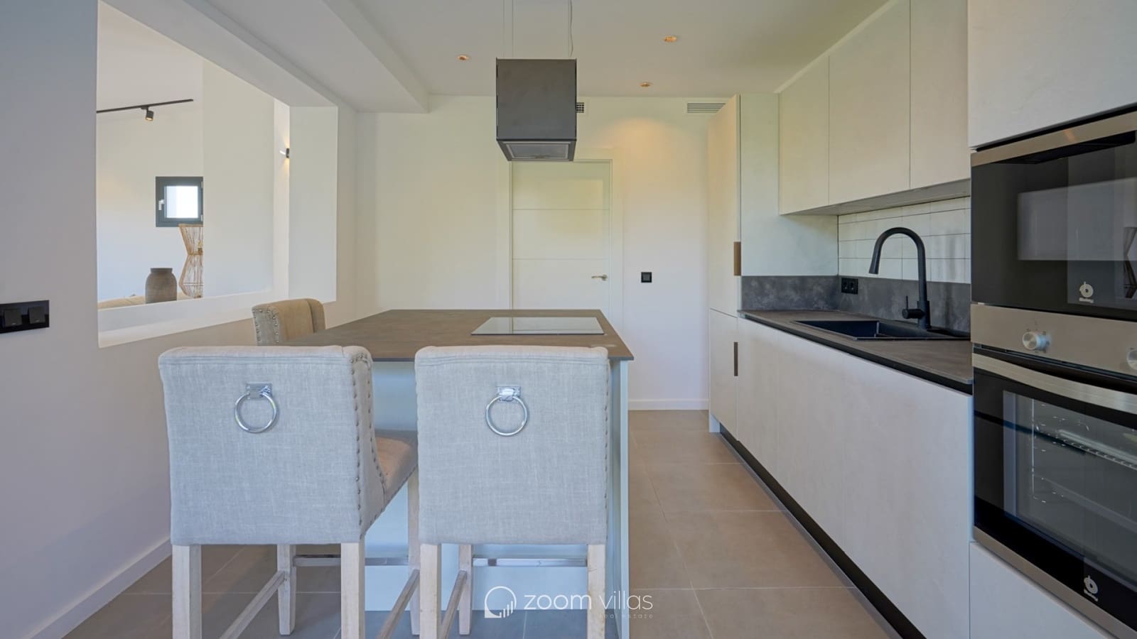 3 soveværelse Villa til salg i Javea / Xabia med swimmingpool - € 1.095.000 (Ref: 10006369)