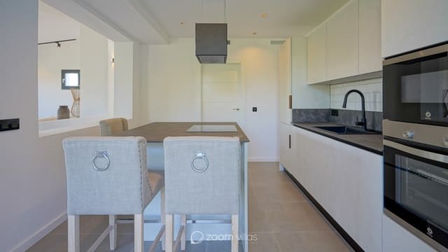 3 soveværelse Villa til salg i Partides comunes - Adsubia, Javea / Xàbia med swimmingpool - € 1.095.000 (Ref: 10006369)
