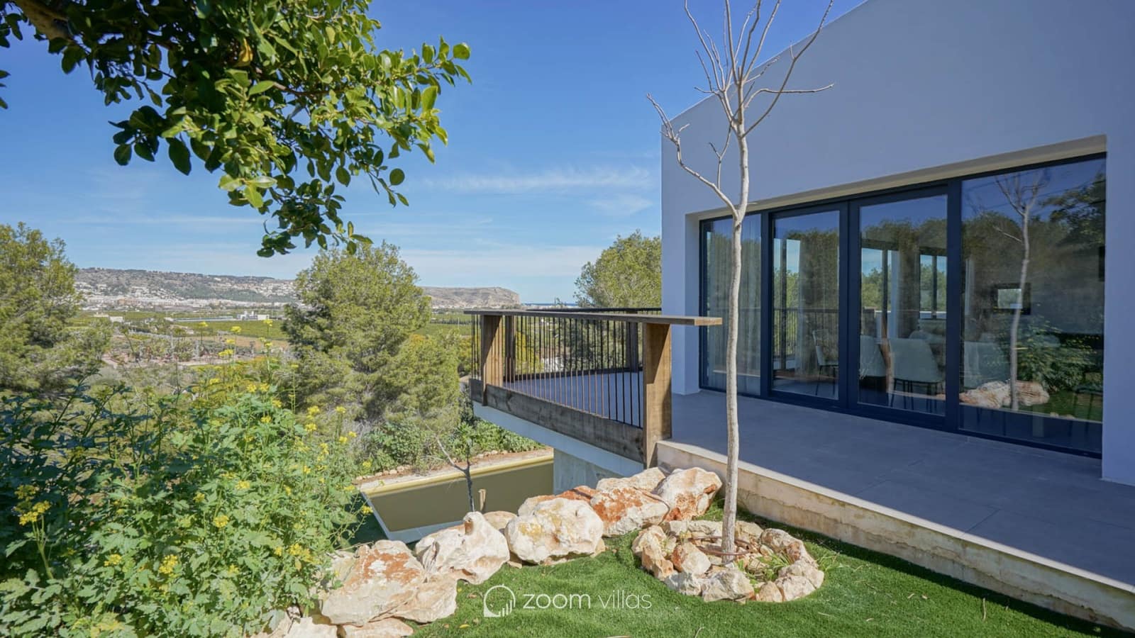 3 soveværelse Villa til salg i Javea / Xabia med swimmingpool - € 1.095.000 (Ref: 10006369)