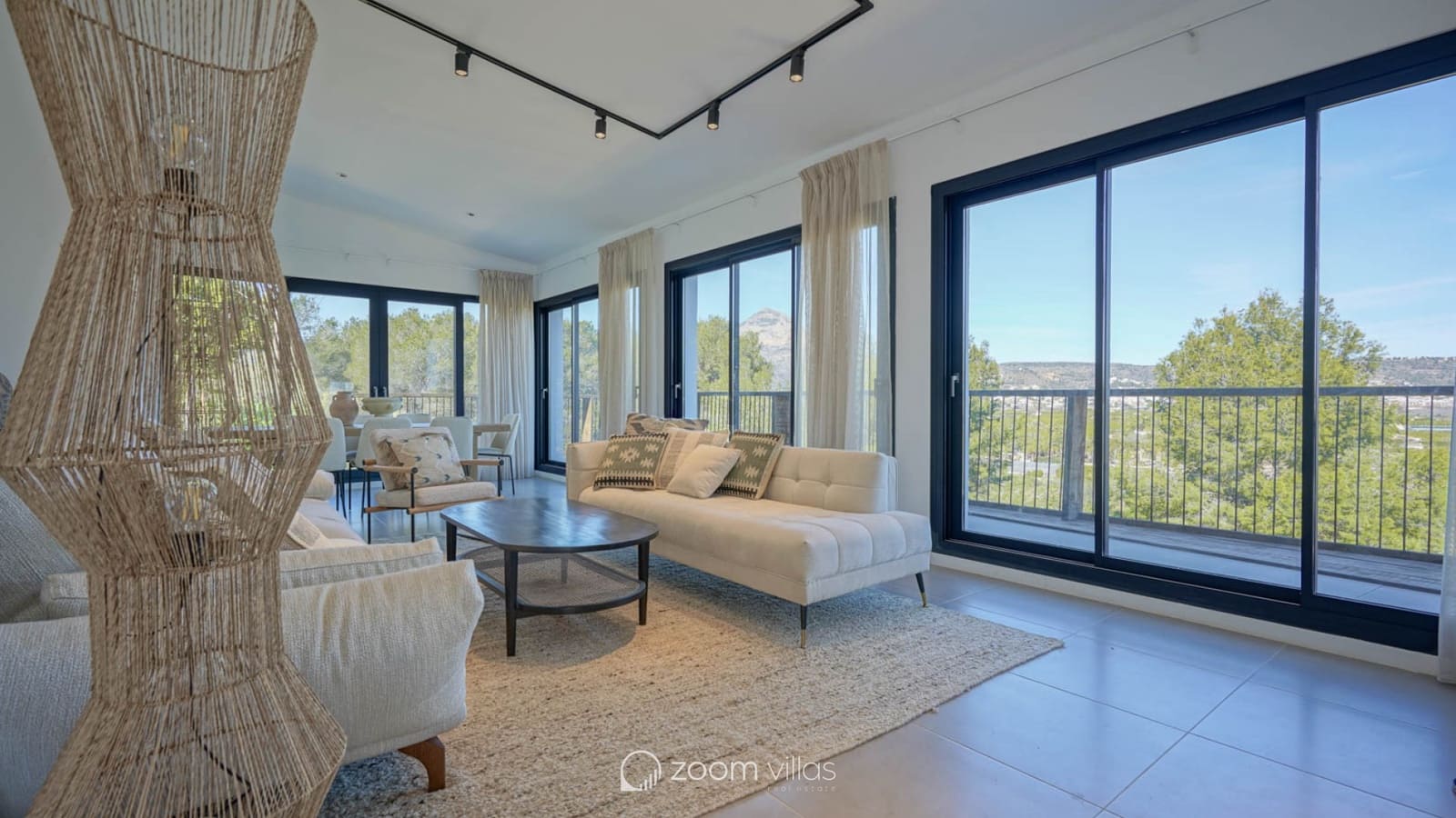 3 soveværelse Villa til salg i Javea / Xabia med swimmingpool - € 1.095.000 (Ref: 10006369)