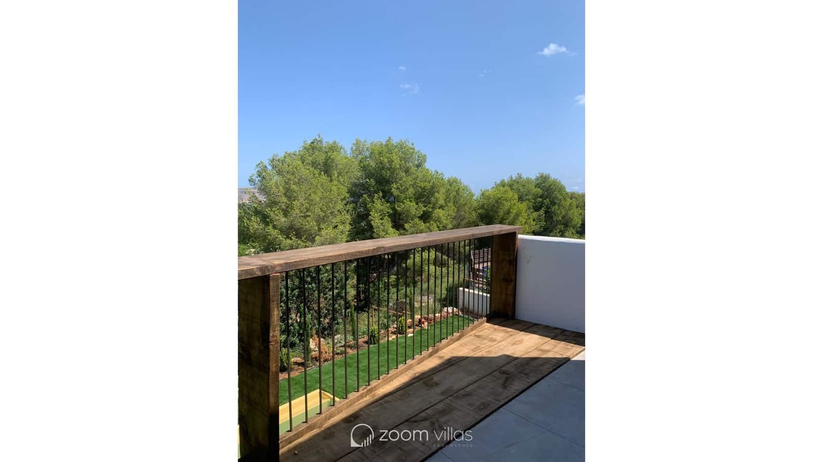 3 soveværelse Villa til salg i Javea / Xabia med swimmingpool - € 1.095.000 (Ref: 10006369)