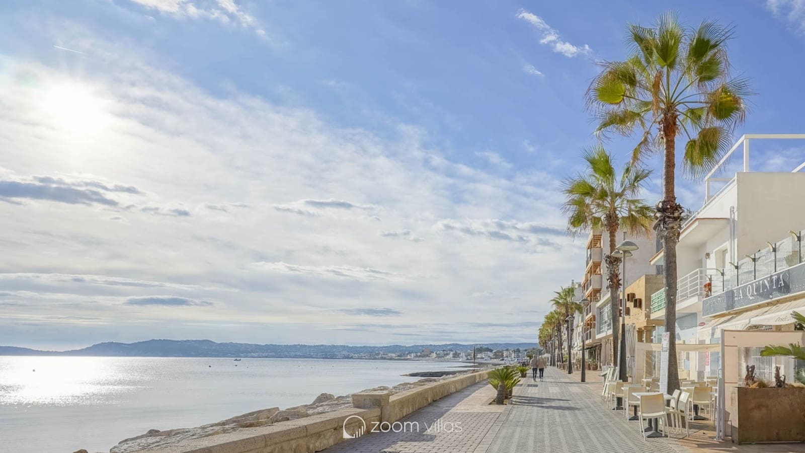 3 soveværelse Villa til salg i Javea / Xabia med swimmingpool - € 1.095.000 (Ref: 10006369)