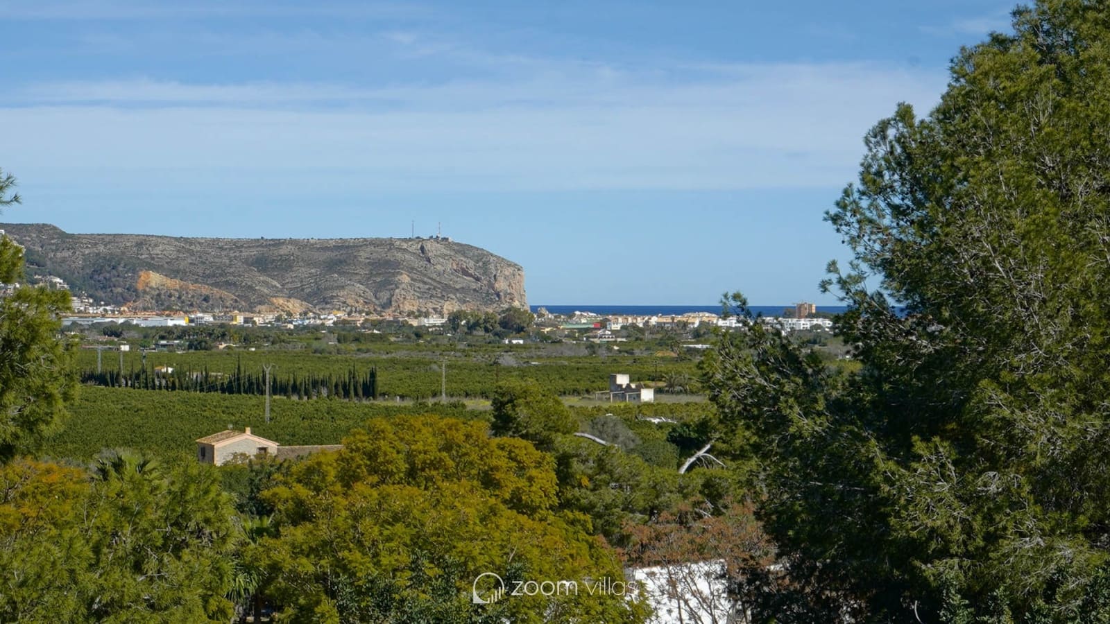 3 soveværelse Villa til salg i Javea / Xabia med swimmingpool - € 1.095.000 (Ref: 10006369)