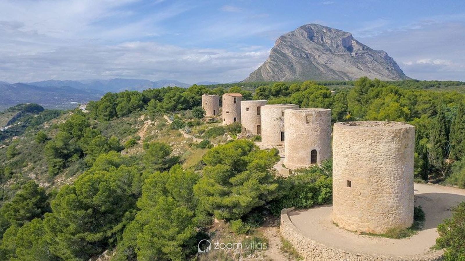 3 soveværelse Villa til salg i Javea / Xabia med swimmingpool - € 1.095.000 (Ref: 10006369)