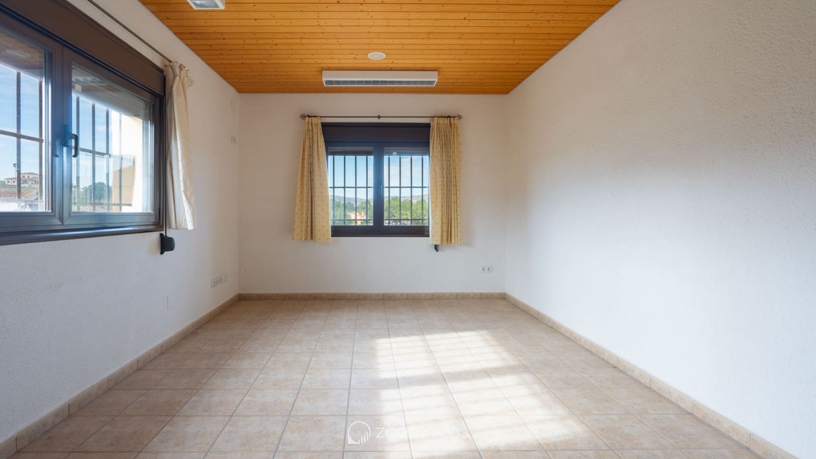 4 sypialnia Willa na sprzedaż w Benitachell / Benitatxell z basenem garażem - 1 240 000 € (Ref: 10006370)