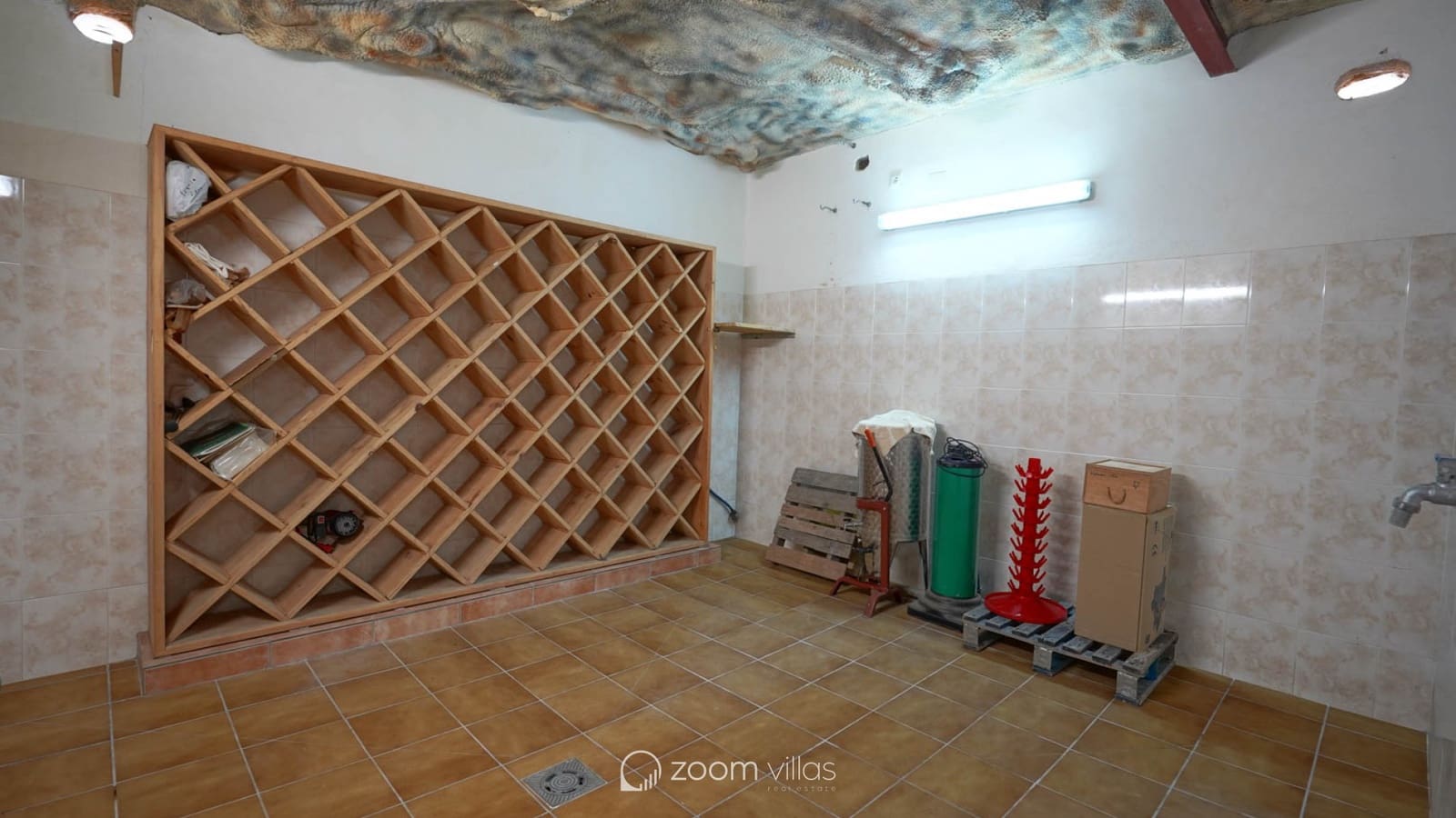 4 sypialnia Willa na sprzedaż w Benitachell / Benitatxell z basenem garażem - 1 240 000 € (Ref: 10006370)