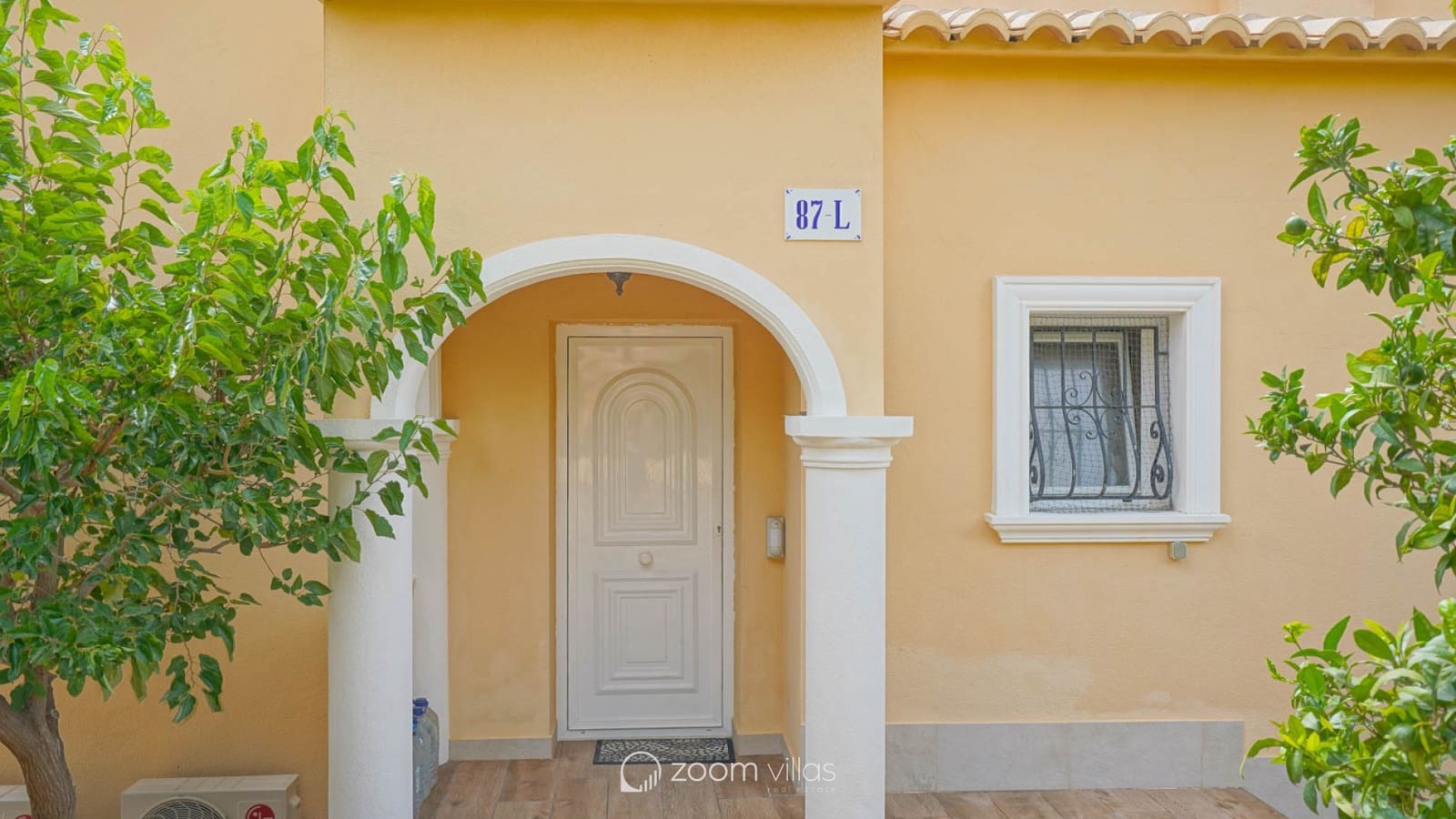 Chalet de 3 habitaciones en Cumbre del Sol en venta con piscina garaje - 715.000 € (Ref: 10006371)