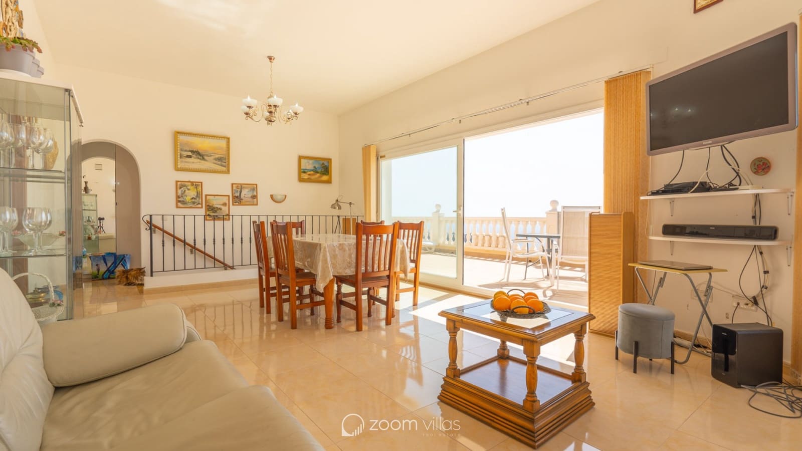 Chalet de 3 habitaciones en Cumbre del Sol en venta con piscina garaje - 715.000 € (Ref: 10006371)