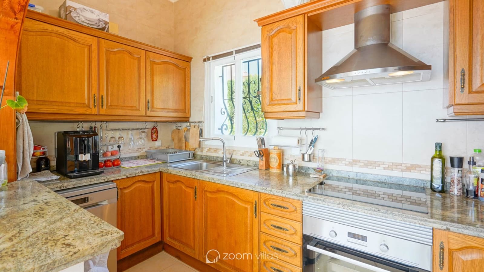 Chalet de 3 habitaciones en Cumbre del Sol en venta con piscina garaje - 715.000 € (Ref: 10006371)