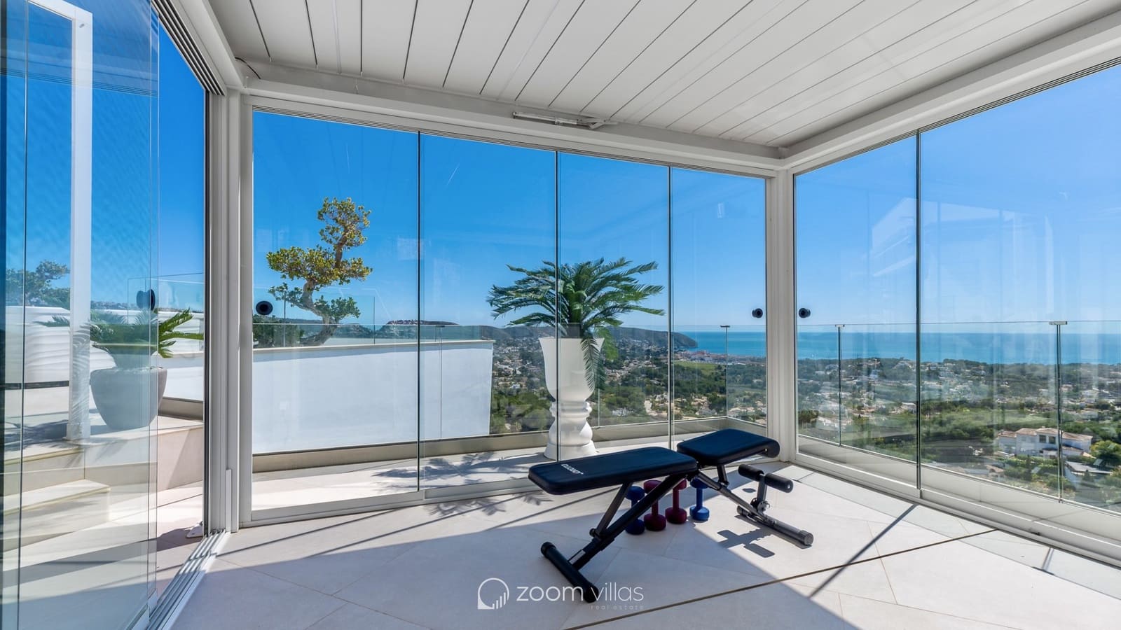 4 quarto Moradia para venda em Moraira com piscina garagem - 3 200 000 € (Ref: 10006742)