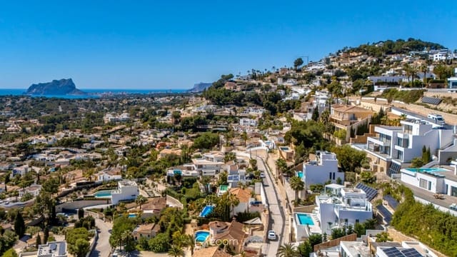 4 Zimmer Villa zu verkaufen in Moraira, Teulada-Moraira mit Pool Garage - 3.200.000 € (Ref: 10006742)