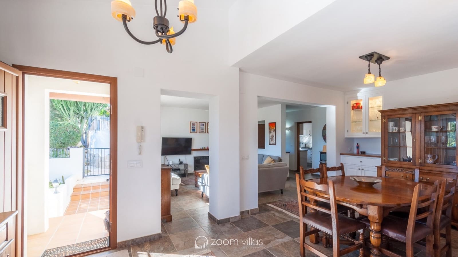 Chalet de 4 habitaciones en Moraira en venta con piscina garaje - 1.190.000 € (Ref: 10006824)