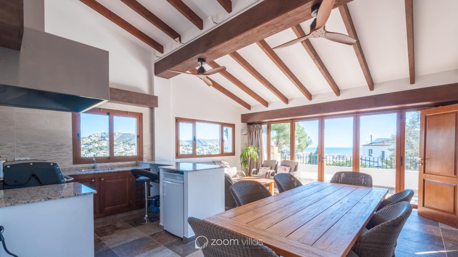 Chalet de 4 habitaciones en Moraira en venta con piscina garaje - 1.190.000 € (Ref: 10006824)