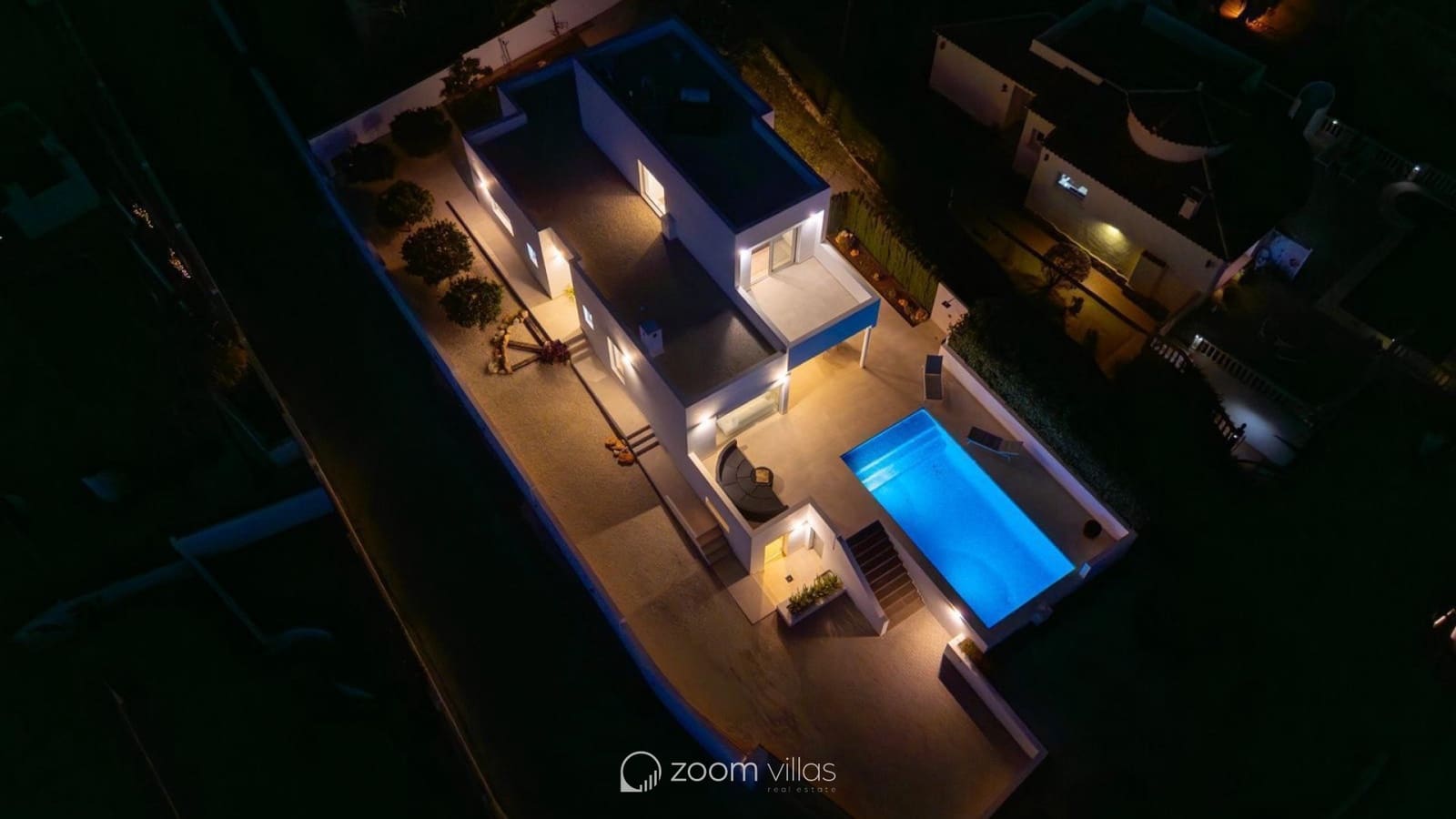 4 chambre Villa/Maison à vendre à Calpe / Calp avec piscine garage - 1 380 000 € (Ref: 10012298)