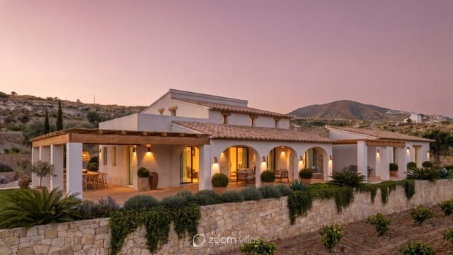4 chambre Villa/Maison à vendre à Moraira, Teulada-Moraira avec piscine - 2 390 000 € (Ref: 10019401)