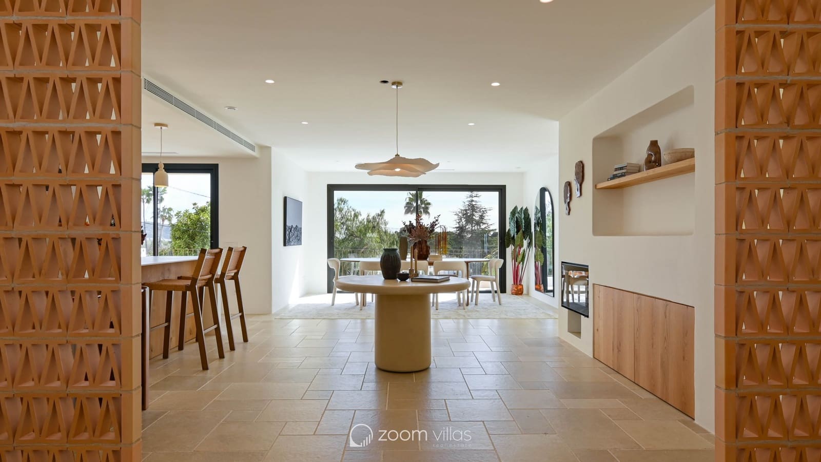 4 bedroom Villa for sale in Moraira with pool garage - € 2,275,000 (Ref: 10019562)