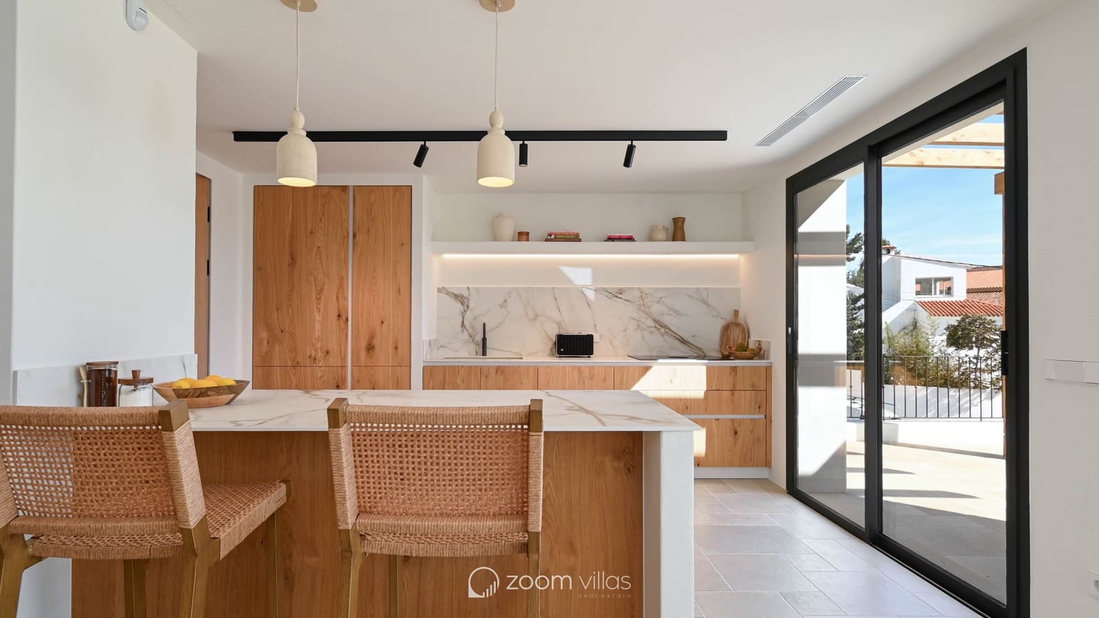 4 bedroom Villa for sale in Moraira with pool garage - € 2,275,000 (Ref: 10019562)