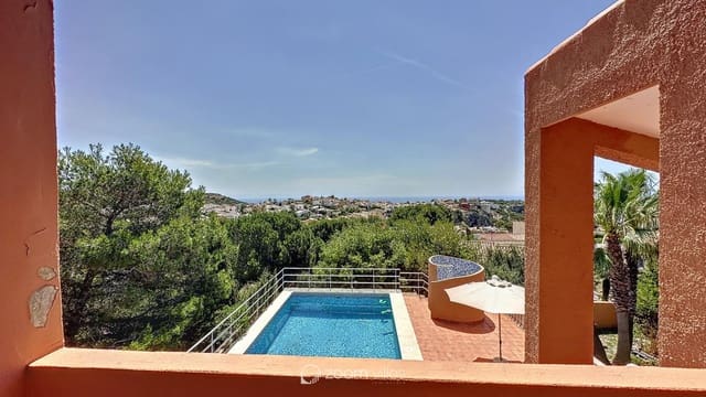 4 bedroom Villa for sale in Cumbre del Sol, Benitachell / Benitatxell with pool garage - € 750,000 (Ref: 10023568)