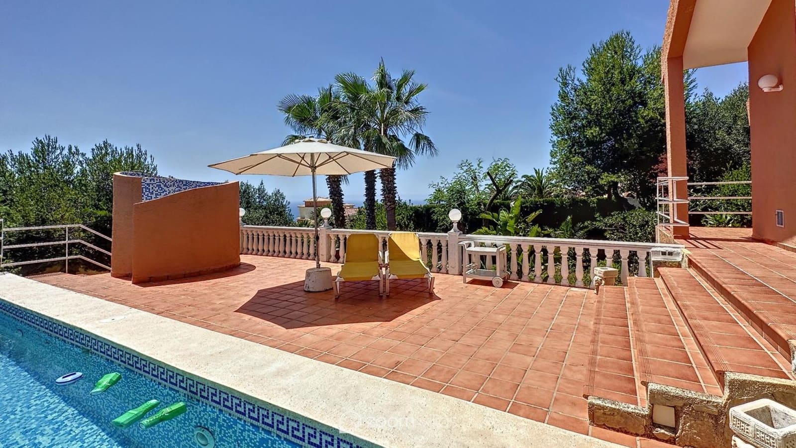 4 bedroom Villa for sale in Cumbre del Sol with pool garage - € 750,000 (Ref: 10023568)