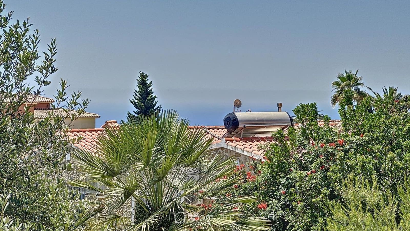 4 bedroom Villa for sale in Cumbre del Sol with pool garage - € 750,000 (Ref: 10023568)