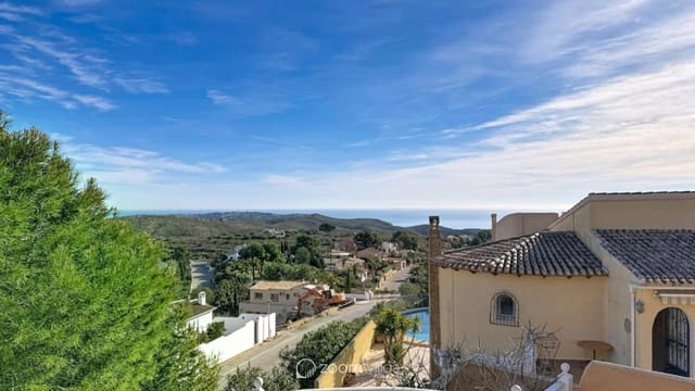 4 chambre Villa/Maison à vendre à Cumbre del Sol, Benitachell / Benitatxell avec piscine garage - 619 000 € (Ref: 10028969)
