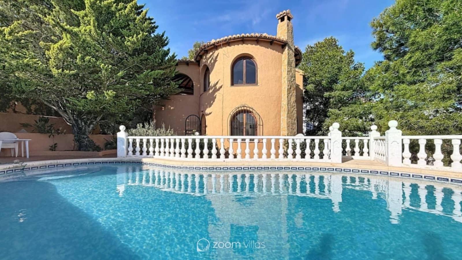 4 sypialnia Willa na sprzedaż w Cumbre del Sol z basenem garażem - 619 000 € (Ref: 10028969)