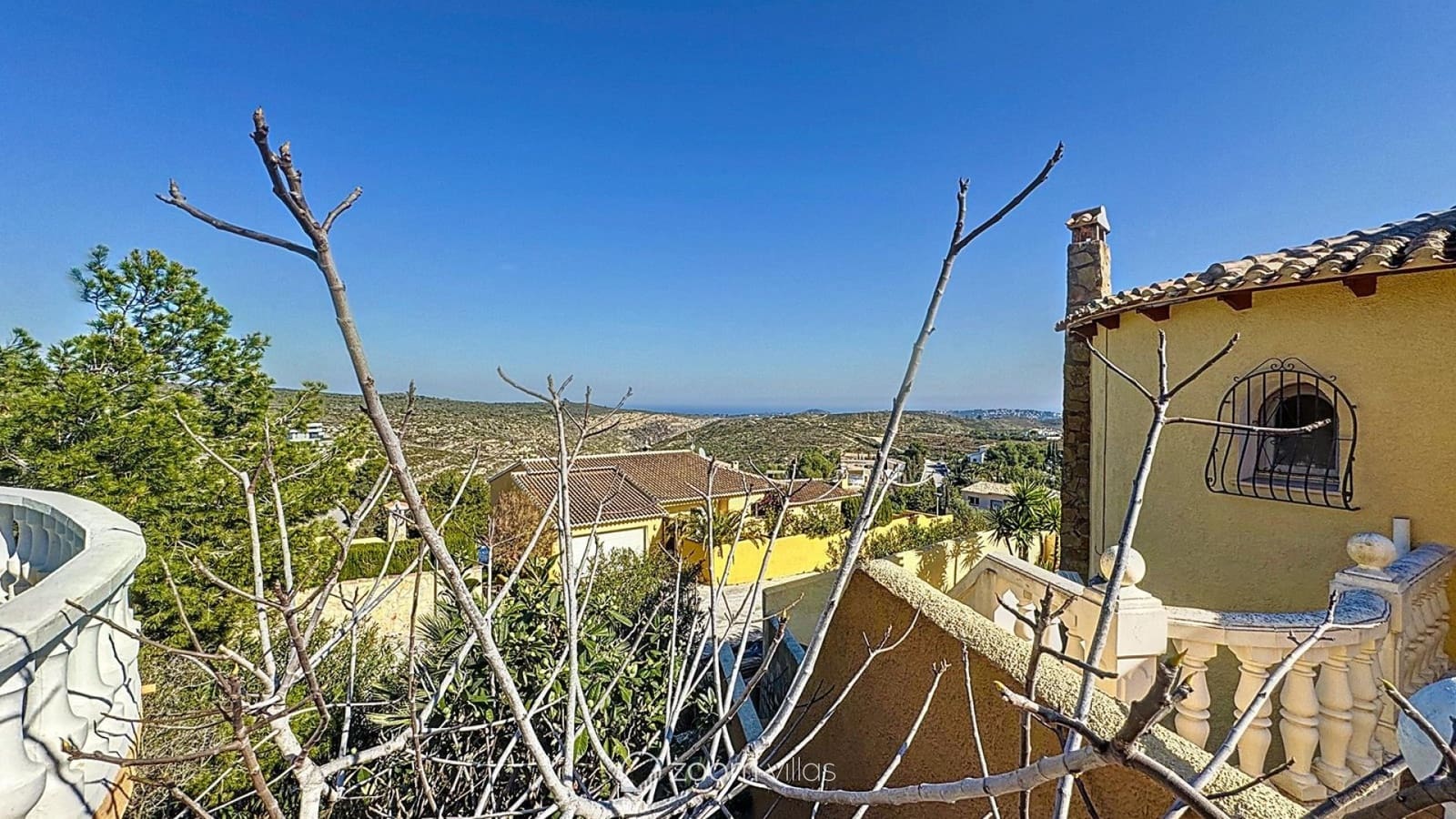 4 sypialnia Willa na sprzedaż w Cumbre del Sol z basenem garażem - 619 000 € (Ref: 10028969)