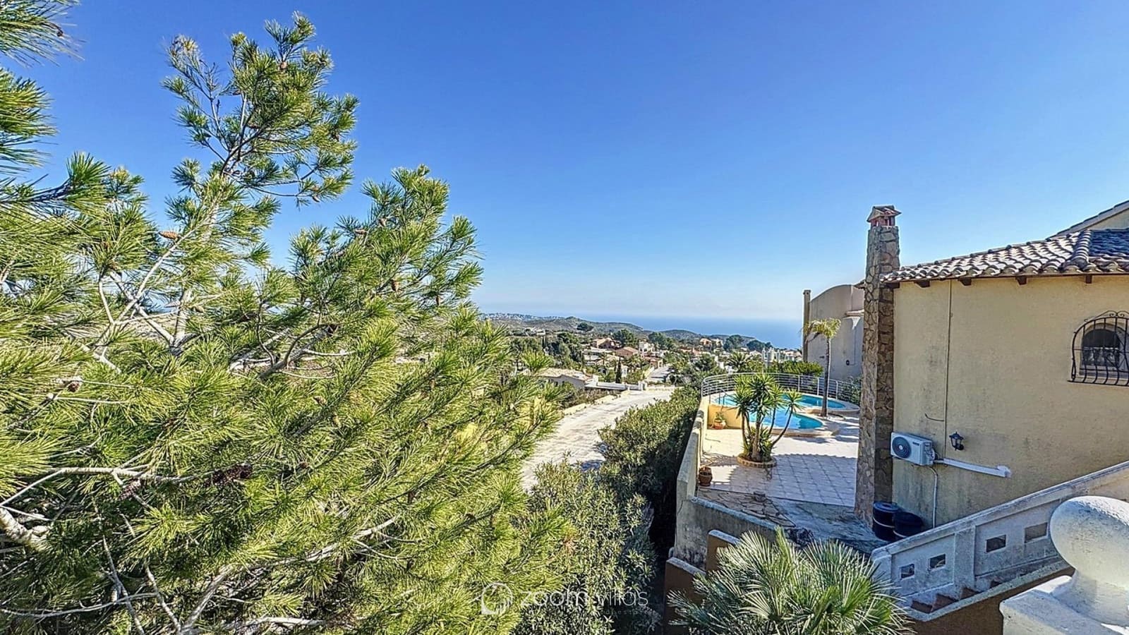 4 sypialnia Willa na sprzedaż w Cumbre del Sol z basenem garażem - 619 000 € (Ref: 10028969)