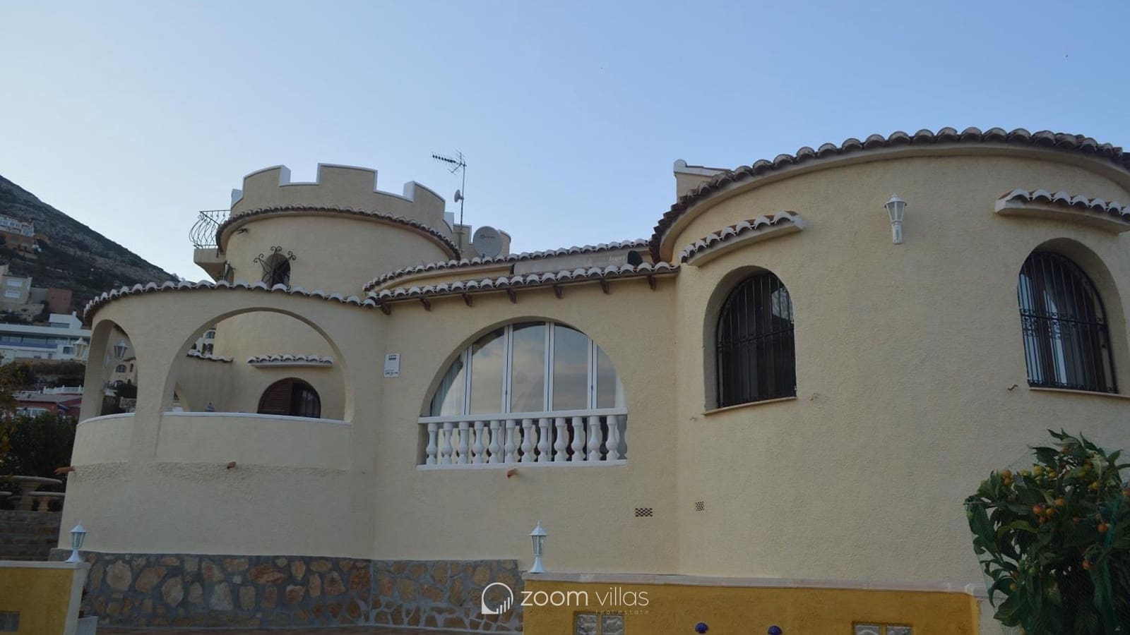 4 camera da letto Villa in vendita in Cumbre del Sol con piscina garage - 585.000 € (Rif: 10028970)