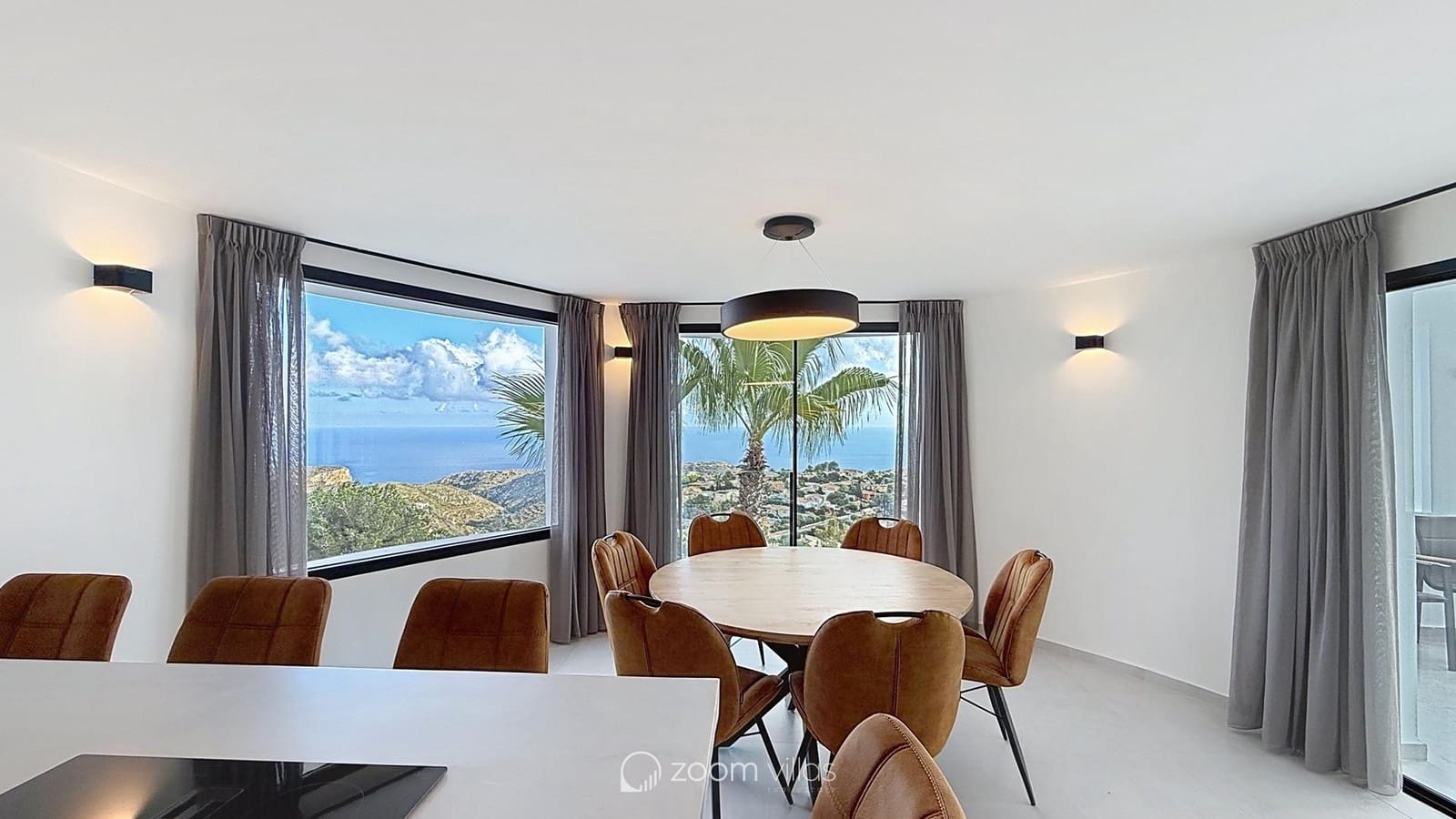 5 quarto Moradia para venda em Cumbre del Sol com piscina garagem - 1 495 000 € (Ref: 10028971)
