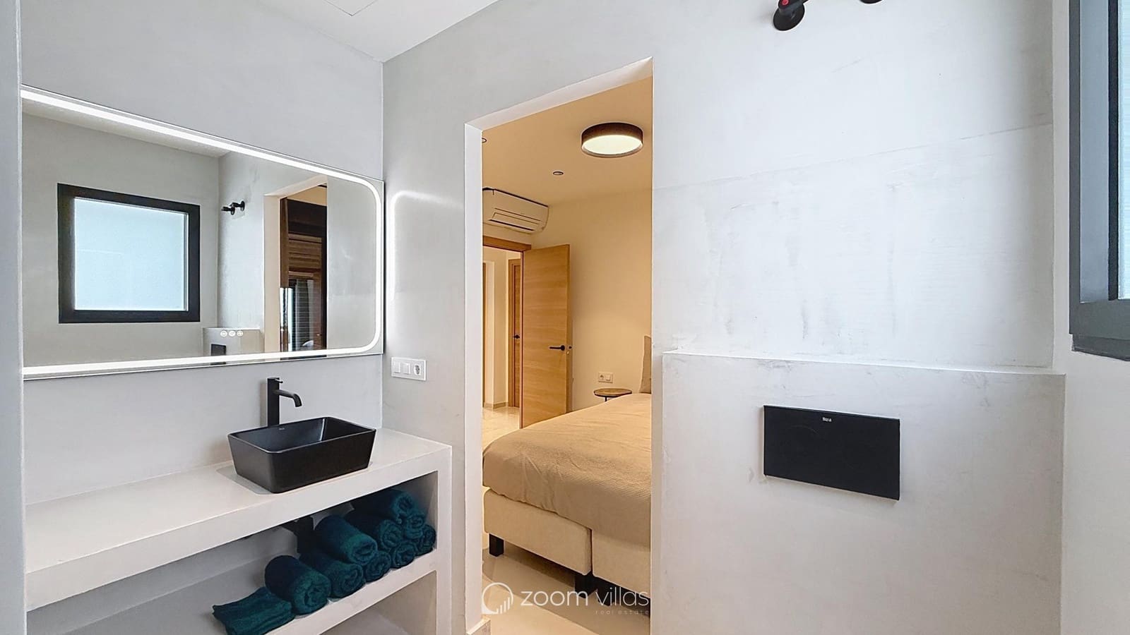 5 quarto Moradia para venda em Cumbre del Sol com piscina garagem - 1 495 000 € (Ref: 10028971)