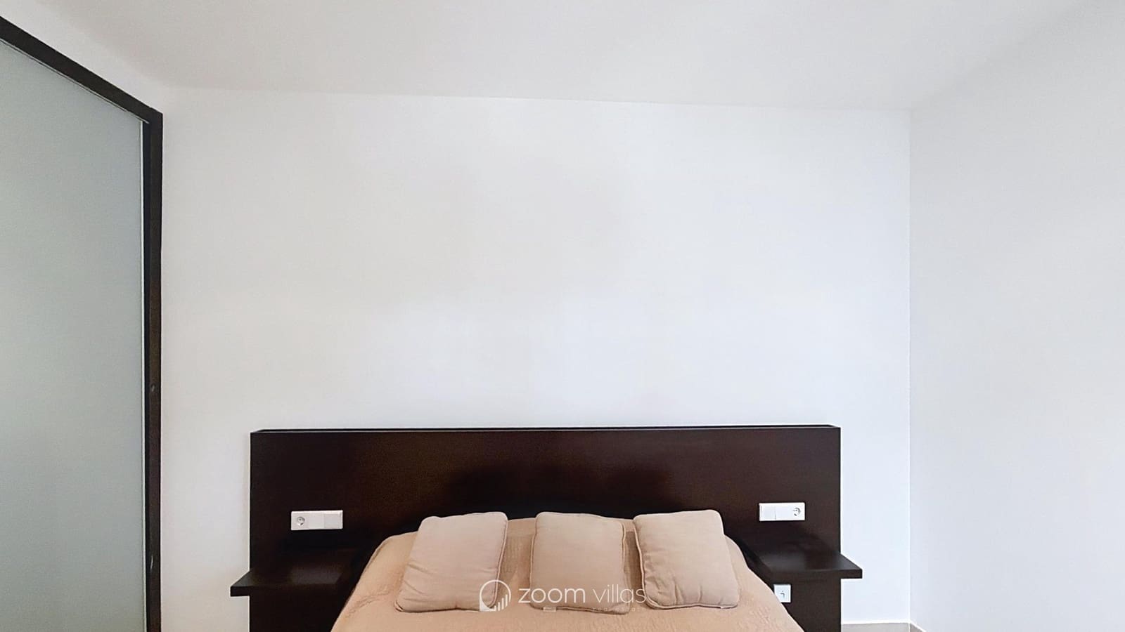 4 Zimmer Villa zu verkaufen in Cumbre del Sol mit Pool Garage - 1.250.000 € (Ref: 10029052)