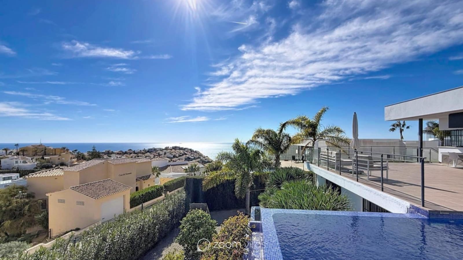 4 Zimmer Villa zu verkaufen in Cumbre del Sol mit Pool Garage - 1.250.000 € (Ref: 10029052)