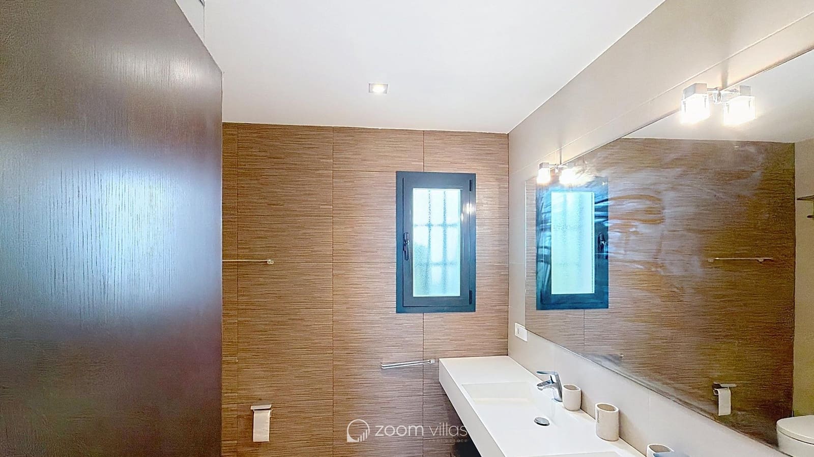 4 Zimmer Villa zu verkaufen in Cumbre del Sol mit Pool Garage - 1.250.000 € (Ref: 10029052)