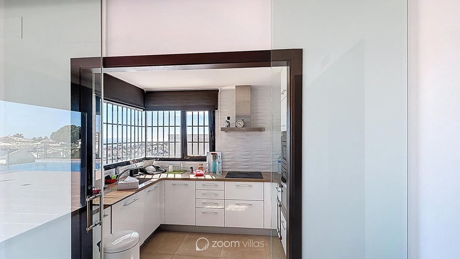 4 Zimmer Villa zu verkaufen in Cumbre del Sol mit Pool Garage - 1.250.000 € (Ref: 10029052)