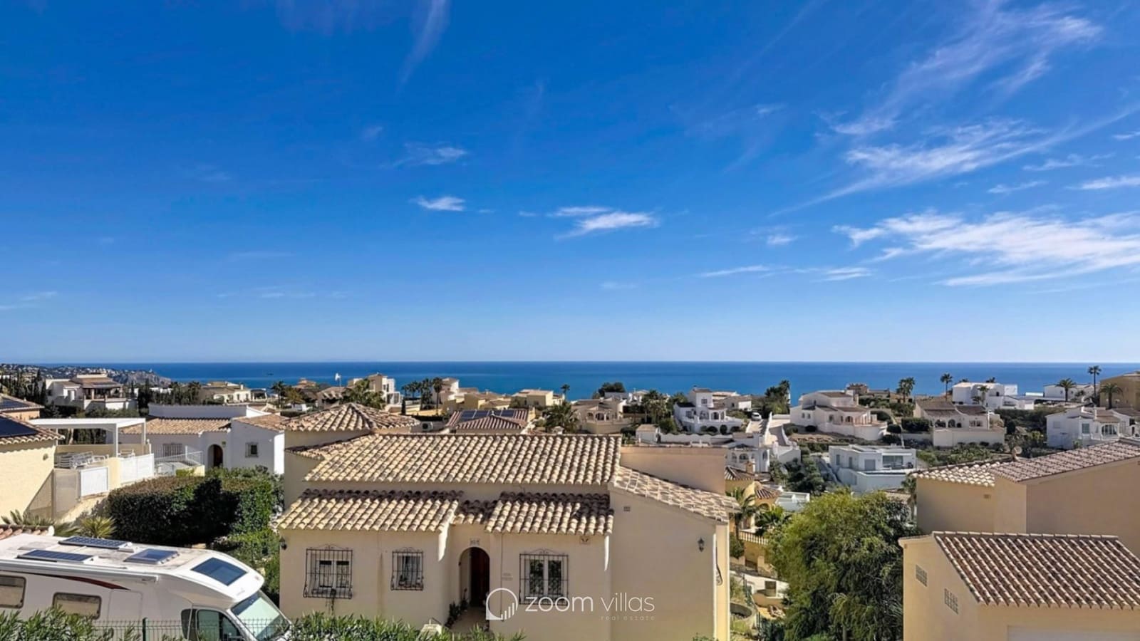 4 Zimmer Villa zu verkaufen in Cumbre del Sol mit Pool Garage - 1.250.000 € (Ref: 10029052)