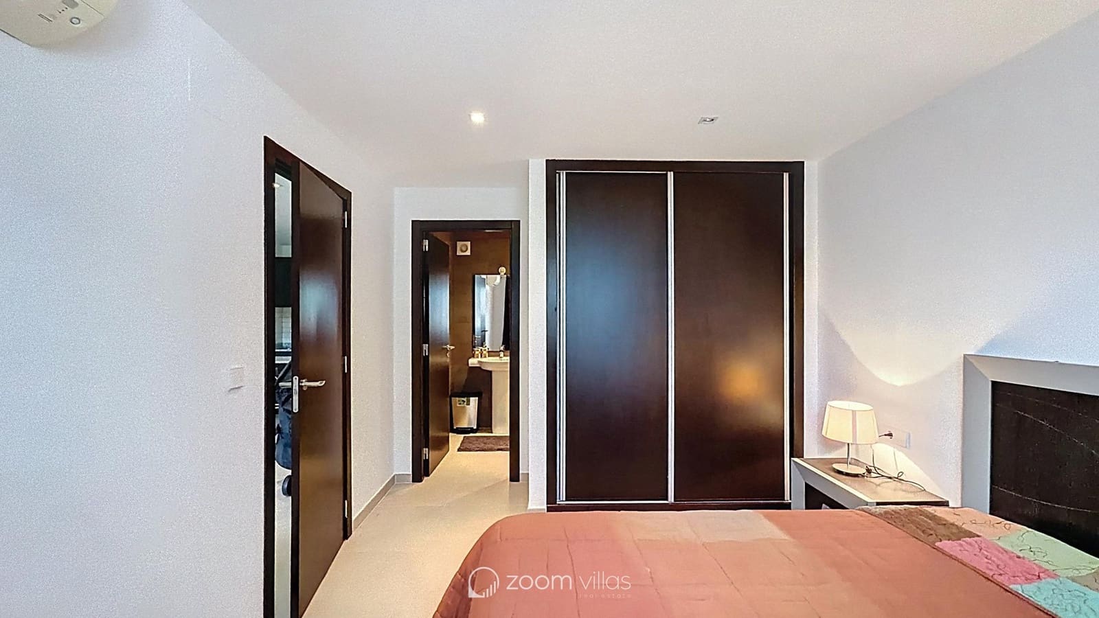 4 Zimmer Villa zu verkaufen in Cumbre del Sol mit Pool Garage - 1.250.000 € (Ref: 10029052)