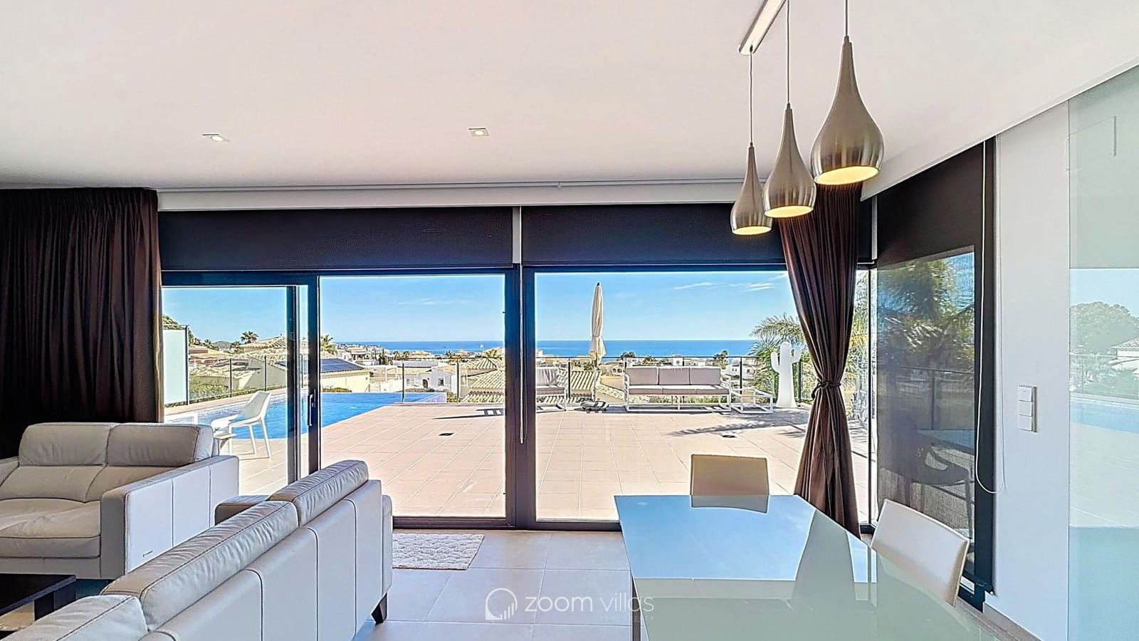 4 Zimmer Villa zu verkaufen in Cumbre del Sol mit Pool Garage - 1.250.000 € (Ref: 10029052)