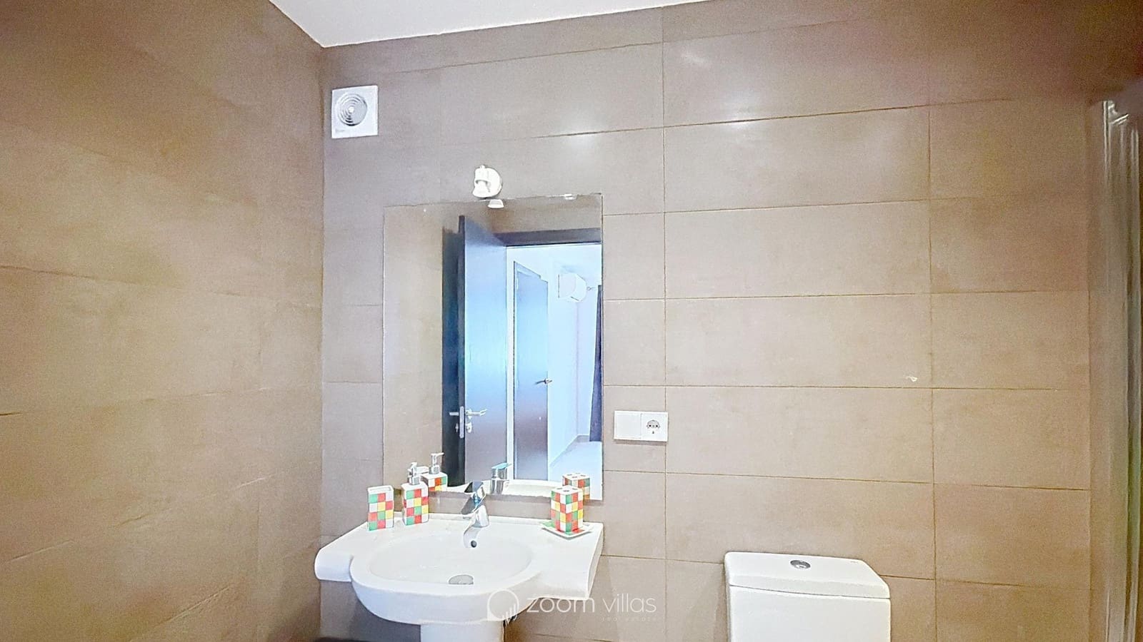 4 Zimmer Villa zu verkaufen in Cumbre del Sol mit Pool Garage - 1.250.000 € (Ref: 10029052)