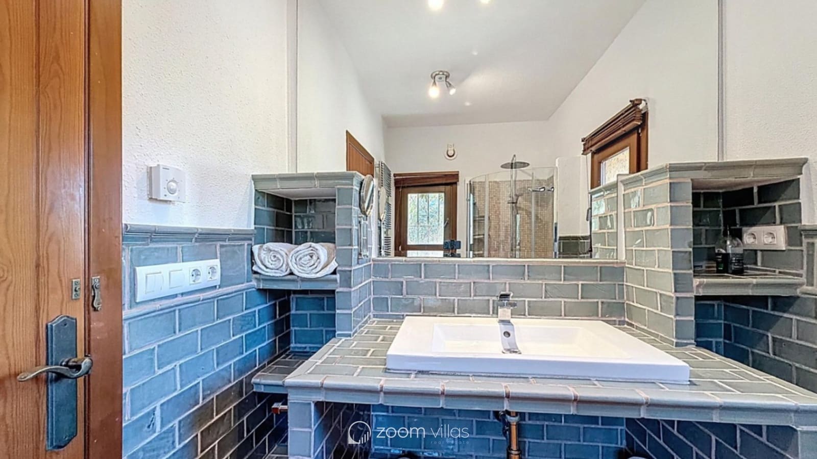 4 bedroom Villa for sale in Cumbre del Sol with pool garage - € 2,350,000 (Ref: 10029053)