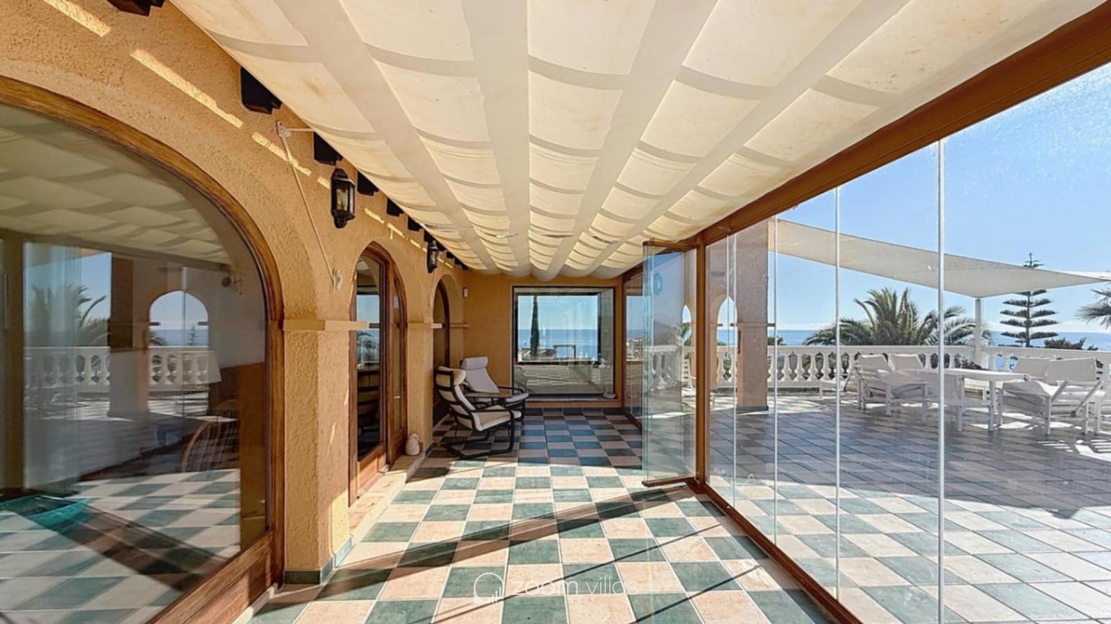 4 bedroom Villa for sale in Cumbre del Sol with pool garage - € 2,350,000 (Ref: 10029053)