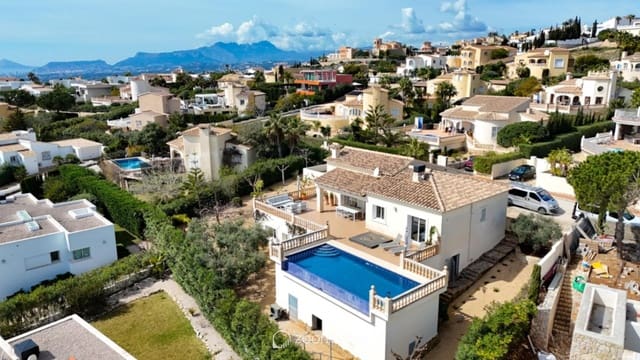 4 bedroom Villa for sale in Cumbre del Sol, Benitachell / Benitatxell with pool garage - € 995,000 (Ref: 10029054)