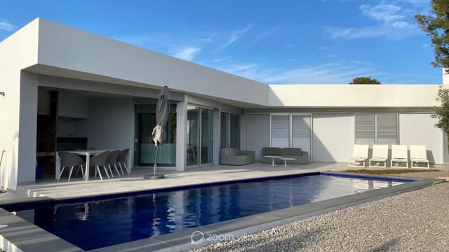 4 bedroom Villa for sale in Benissa with pool garage - € 1,250,000 (Ref: 10029503)