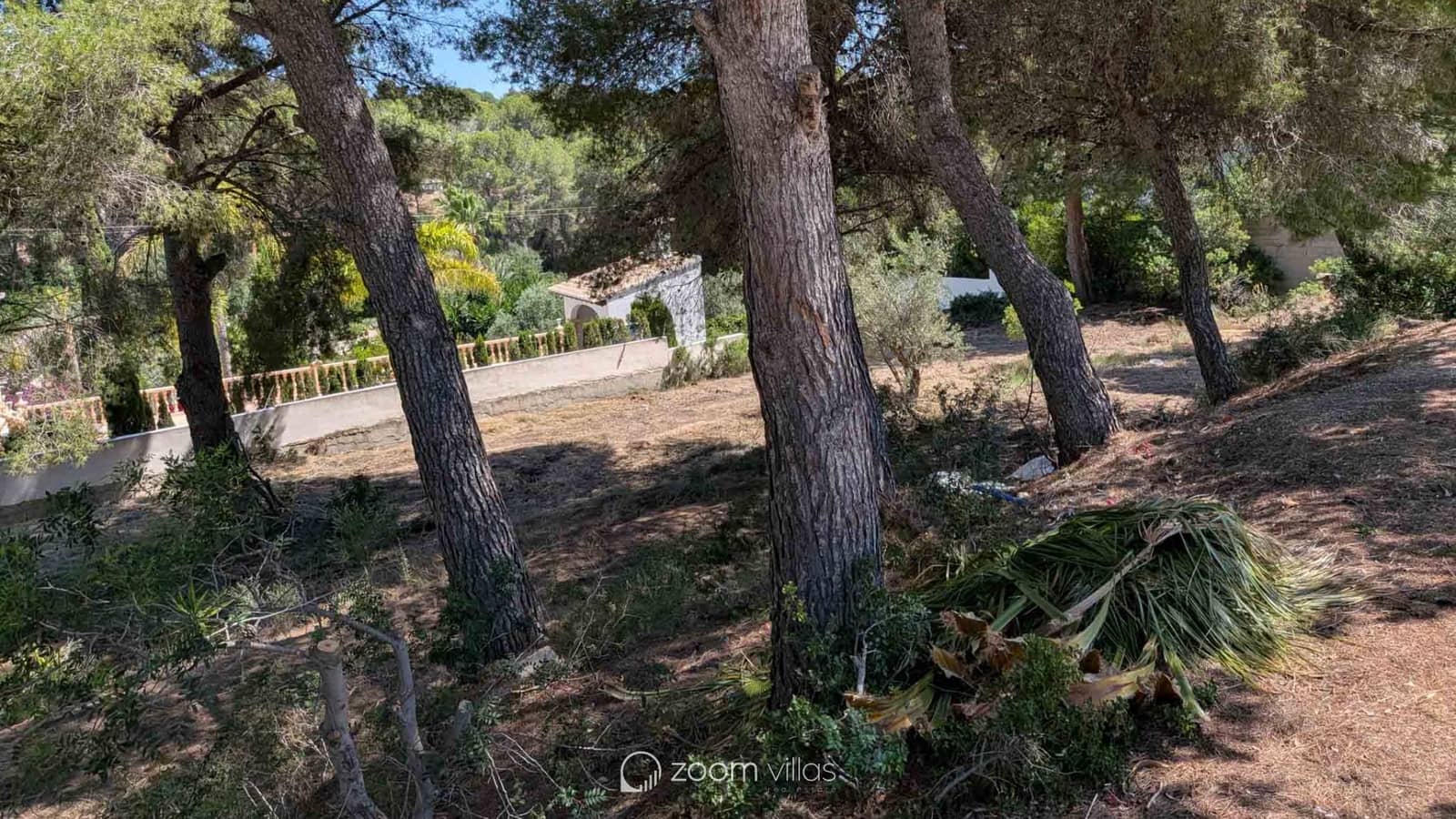 Building Plot for sale in Moraira - € 910,000 (Ref: 10029504)